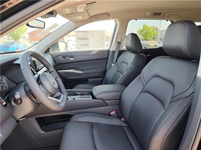 new 2025 Nissan Pathfinder car