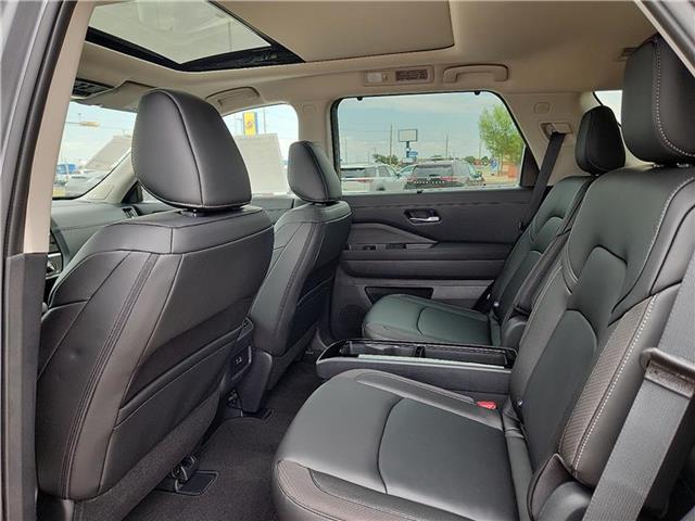 new 2025 Nissan Pathfinder car
