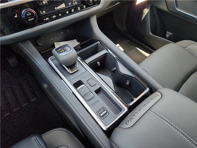 new 2025 Nissan Pathfinder car
