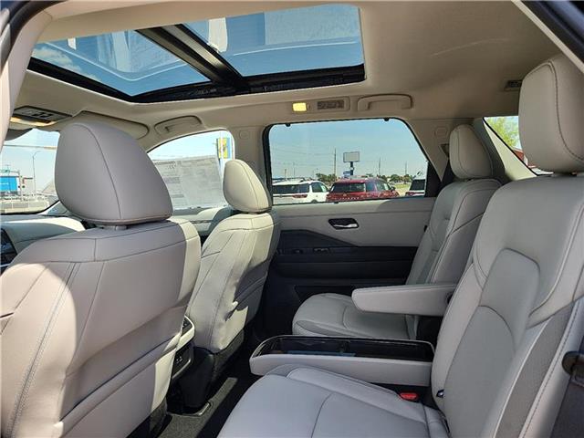 new 2025 Nissan Pathfinder car