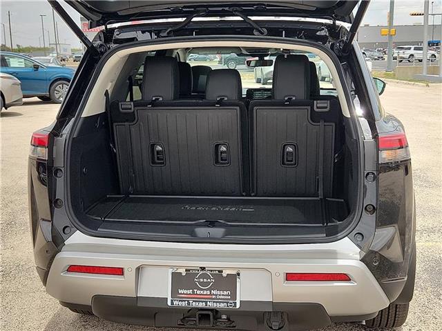 new 2025 Nissan Pathfinder car