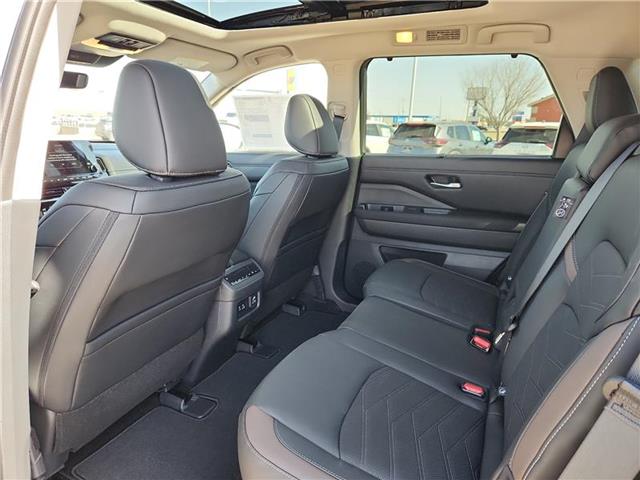new 2025 Nissan Pathfinder car