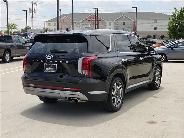 used 2023 Hyundai Palisade car, priced at $36,900