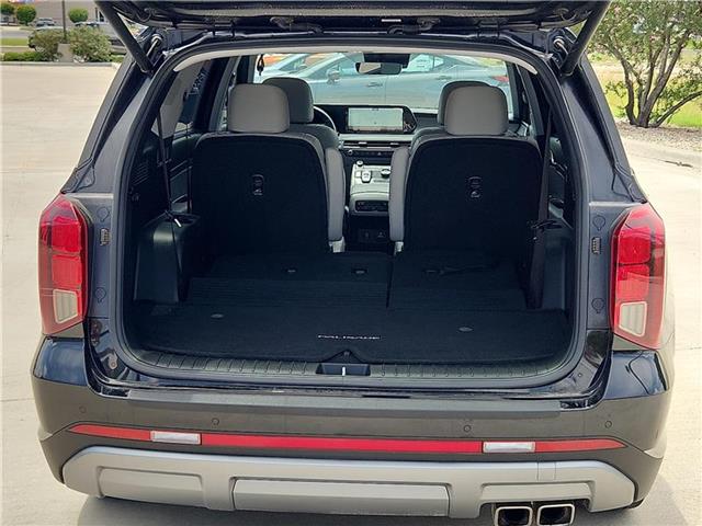 used 2023 Hyundai Palisade car, priced at $36,900
