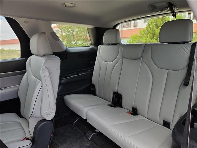 used 2023 Hyundai Palisade car, priced at $36,900