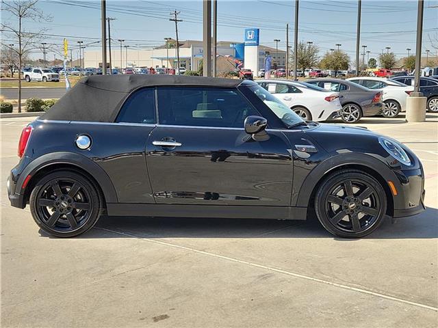 used 2024 MINI Convertible car, priced at $39,900