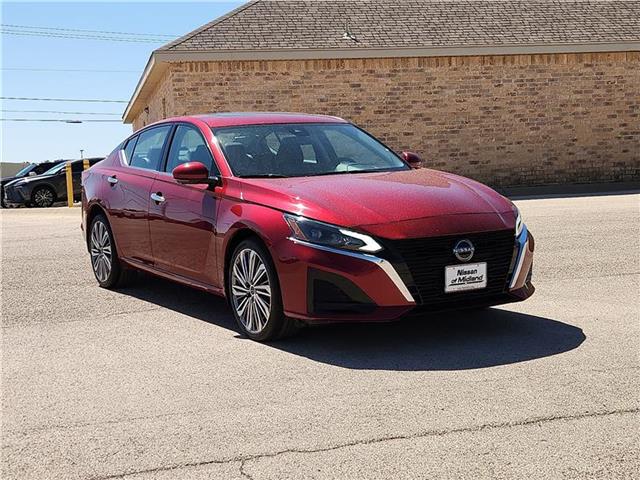 used 2023 Nissan Altima car, priced at $30,700