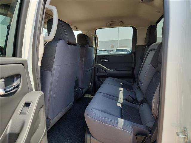 new 2025 Nissan Frontier car, priced at $40,675