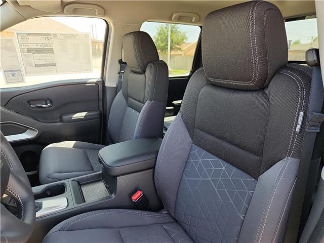 new 2025 Nissan Frontier car, priced at $40,675