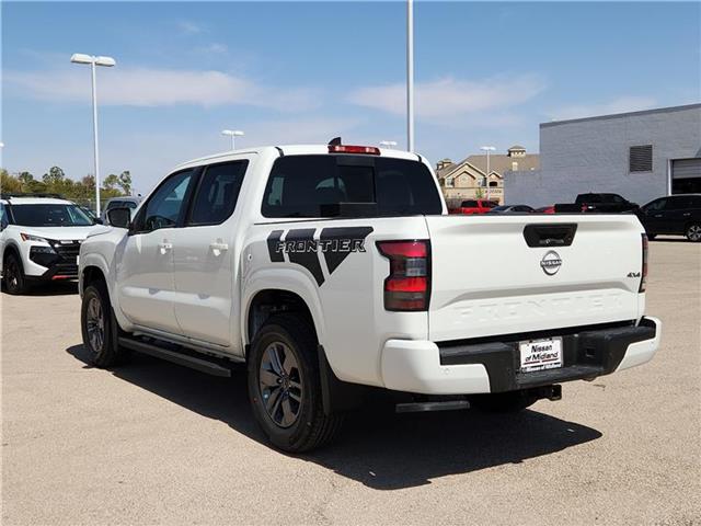 new 2025 Nissan Frontier car, priced at $46,335