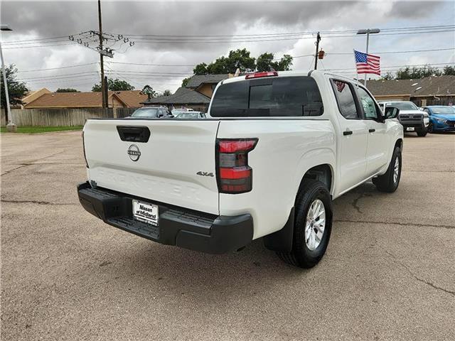 new 2025 Nissan Frontier car, priced at $39,140