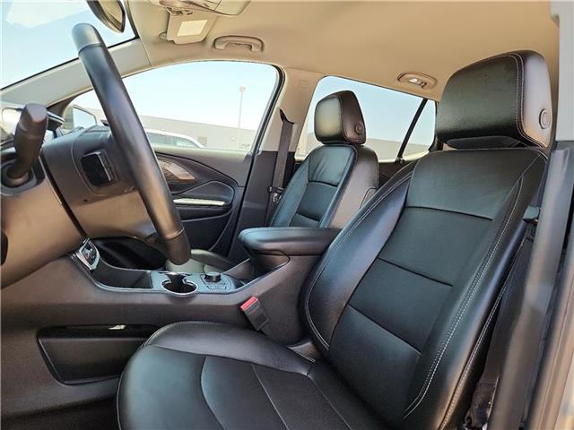 used 2024 GMC Terrain car, priced at $25,198