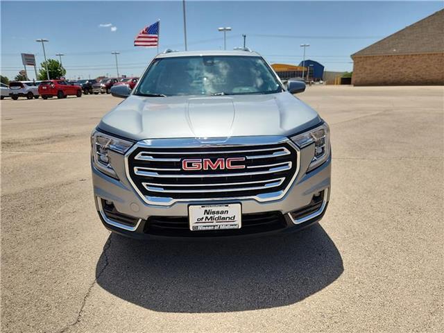 used 2024 GMC Terrain car, priced at $25,198