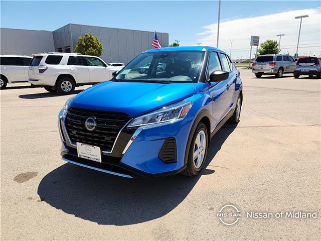 new 2025 Nissan Kicks Play car, priced at $23,870