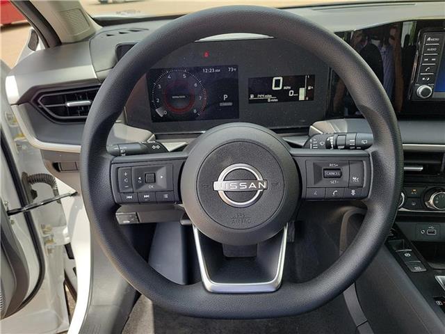 new 2025 Nissan Kicks car, priced at $25,180