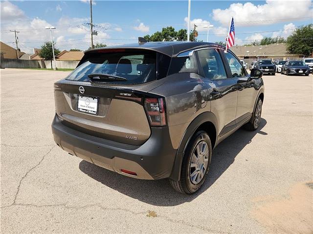 new 2025 Nissan Kicks car, priced at $25,275