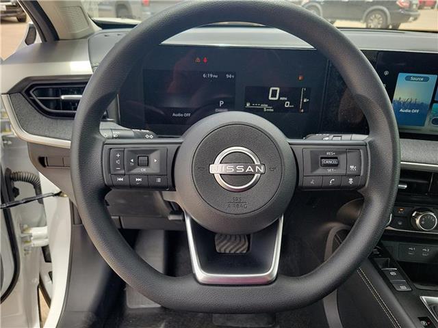 new 2025 Nissan Kicks car, priced at $27,180