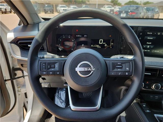 new 2025 Nissan Kicks car, priced at $27,360