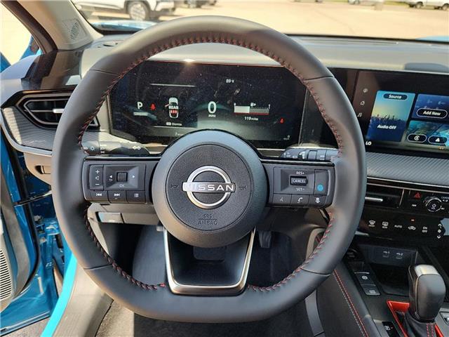 new 2025 Nissan Kicks car, priced at $30,685