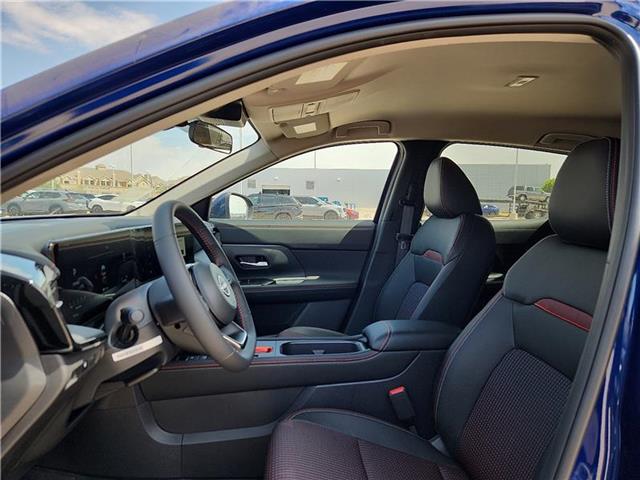 new 2025 Nissan Kicks car, priced at $29,530