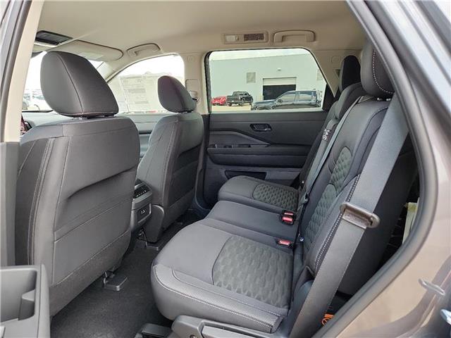 new 2025 Nissan Pathfinder car, priced at $42,145