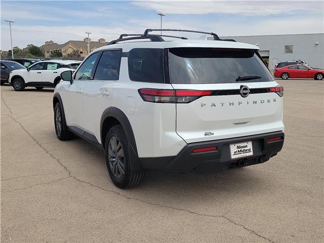 new 2025 Nissan Pathfinder car, priced at $44,225