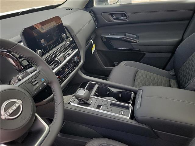 new 2025 Nissan Pathfinder car, priced at $44,225