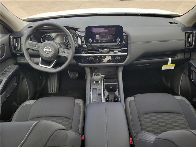 new 2025 Nissan Pathfinder car, priced at $44,225
