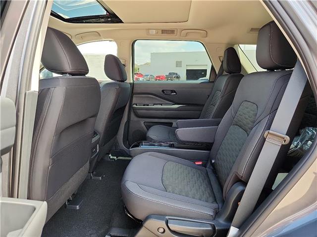 new 2025 Nissan Pathfinder car, priced at $44,145