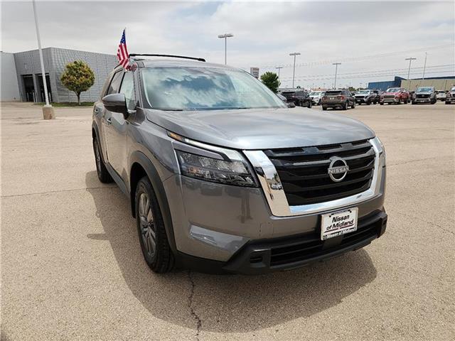 new 2025 Nissan Pathfinder car, priced at $43,865