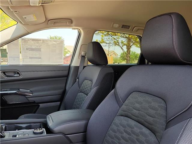 new 2025 Nissan Pathfinder car, priced at $44,315