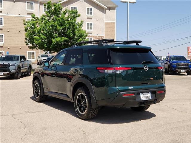 new 2025 Nissan Pathfinder car, priced at $47,175