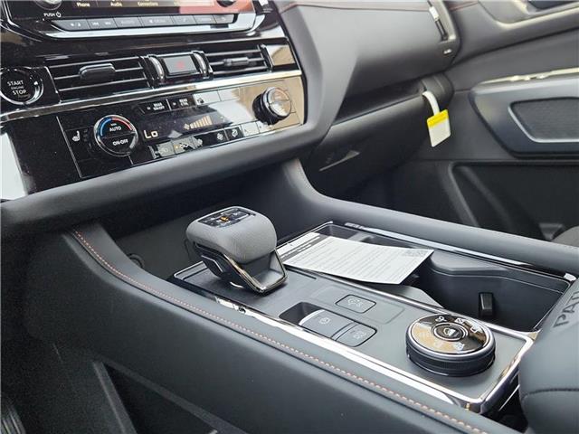 new 2025 Nissan Pathfinder car, priced at $47,175