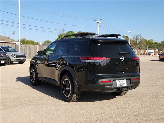 new 2025 Nissan Pathfinder car, priced at $47,175