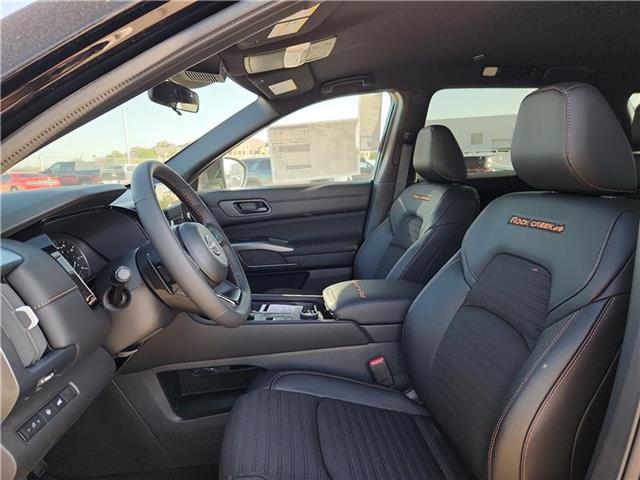 new 2025 Nissan Pathfinder car, priced at $47,175