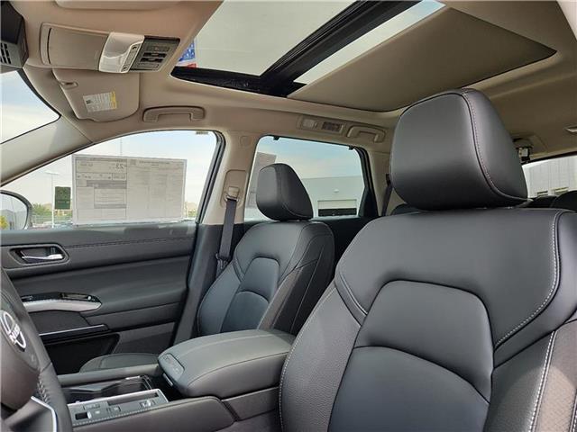 new 2025 Nissan Pathfinder car, priced at $47,950