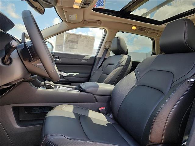 new 2025 Nissan Pathfinder car, priced at $47,555