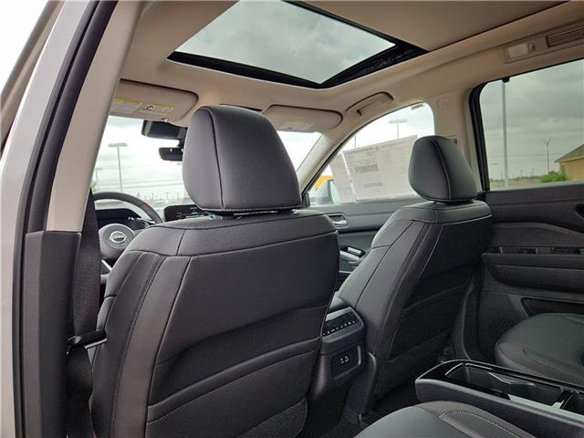 new 2025 Nissan Pathfinder car, priced at $47,555