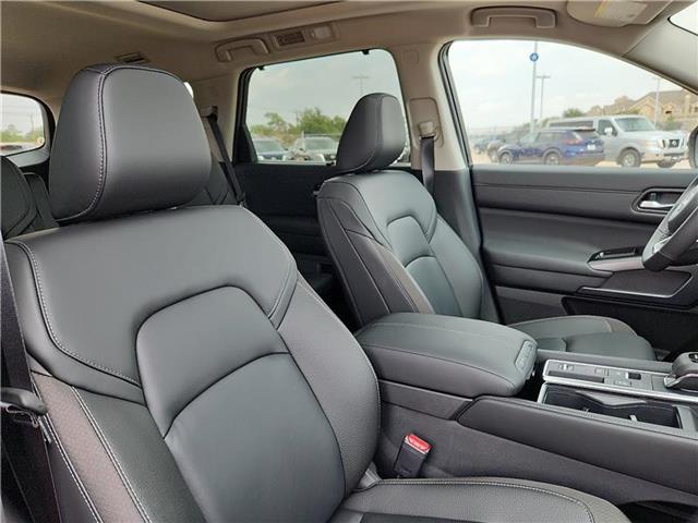 new 2025 Nissan Pathfinder car, priced at $47,555