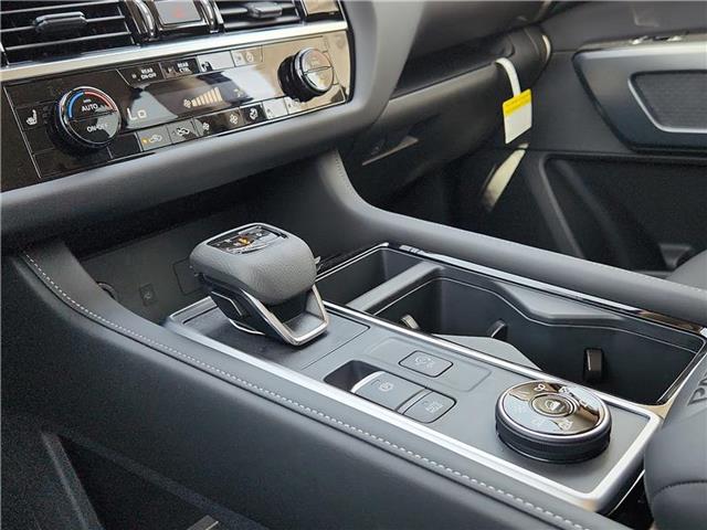 new 2025 Nissan Pathfinder car, priced at $47,680