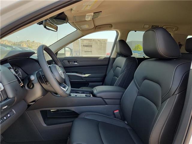 new 2025 Nissan Pathfinder car, priced at $47,735