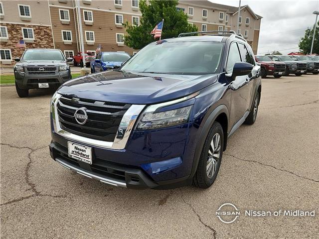 new 2025 Nissan Pathfinder car, priced at $46,935