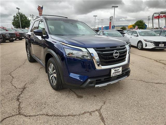 new 2025 Nissan Pathfinder car, priced at $46,935