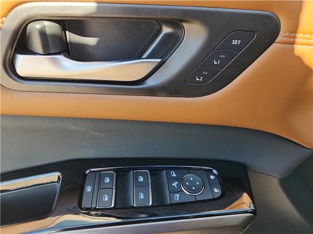 new 2025 Nissan Pathfinder car, priced at $51,935