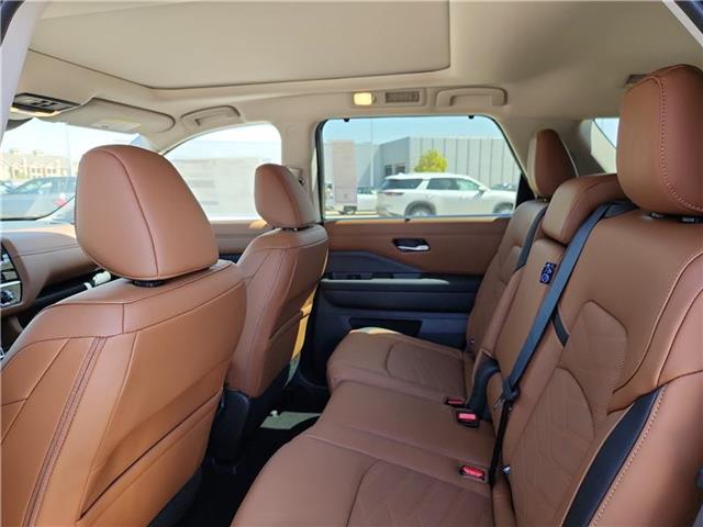 new 2025 Nissan Pathfinder car, priced at $54,655