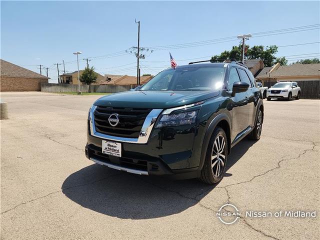 new 2025 Nissan Pathfinder car, priced at $54,585