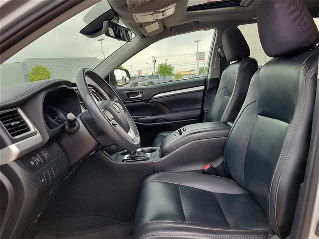 used 2019 Toyota Highlander car, priced at $23,550