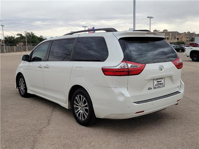 used 2018 Toyota Sienna car, priced at $22,698