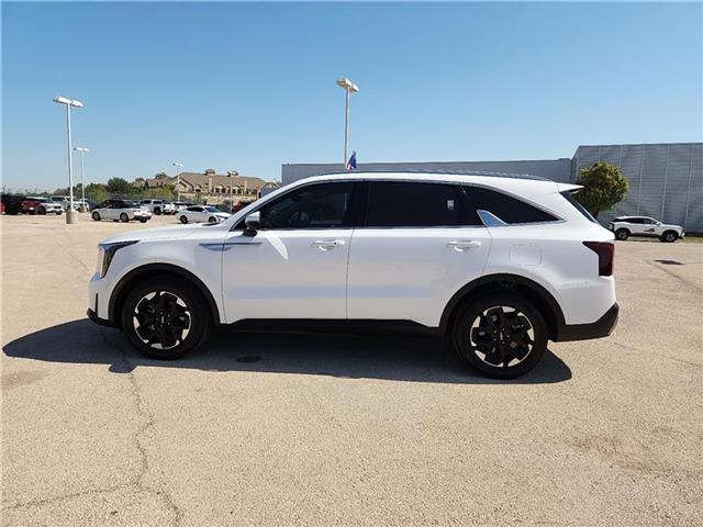 used 2024 Kia Sorento car, priced at $31,498