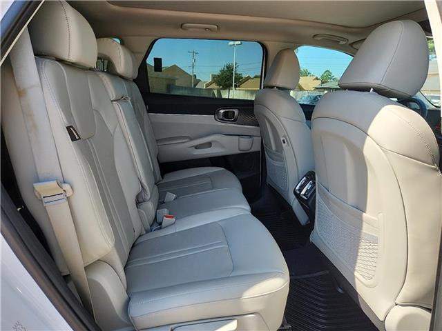 used 2024 Kia Sorento car, priced at $31,498